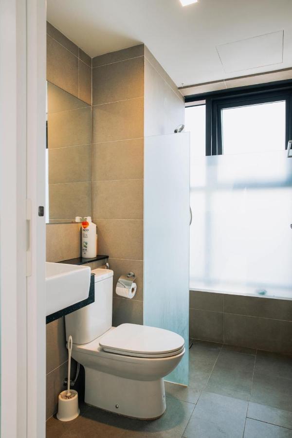 The Pine, 3Br Seaview By Wstay @ Tropicana 218 Macalister George Town Exterior foto